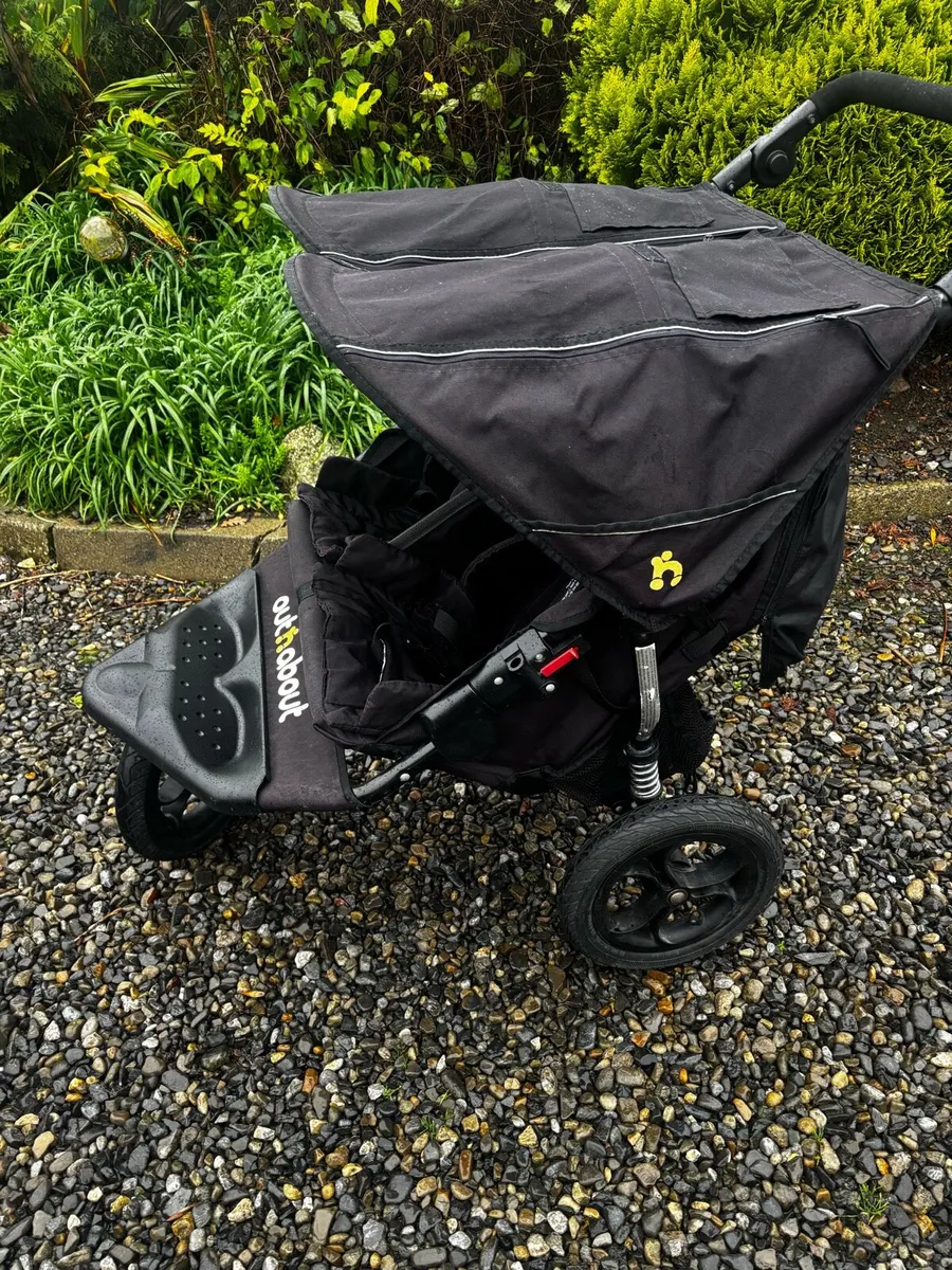 Out n about double - Image 2