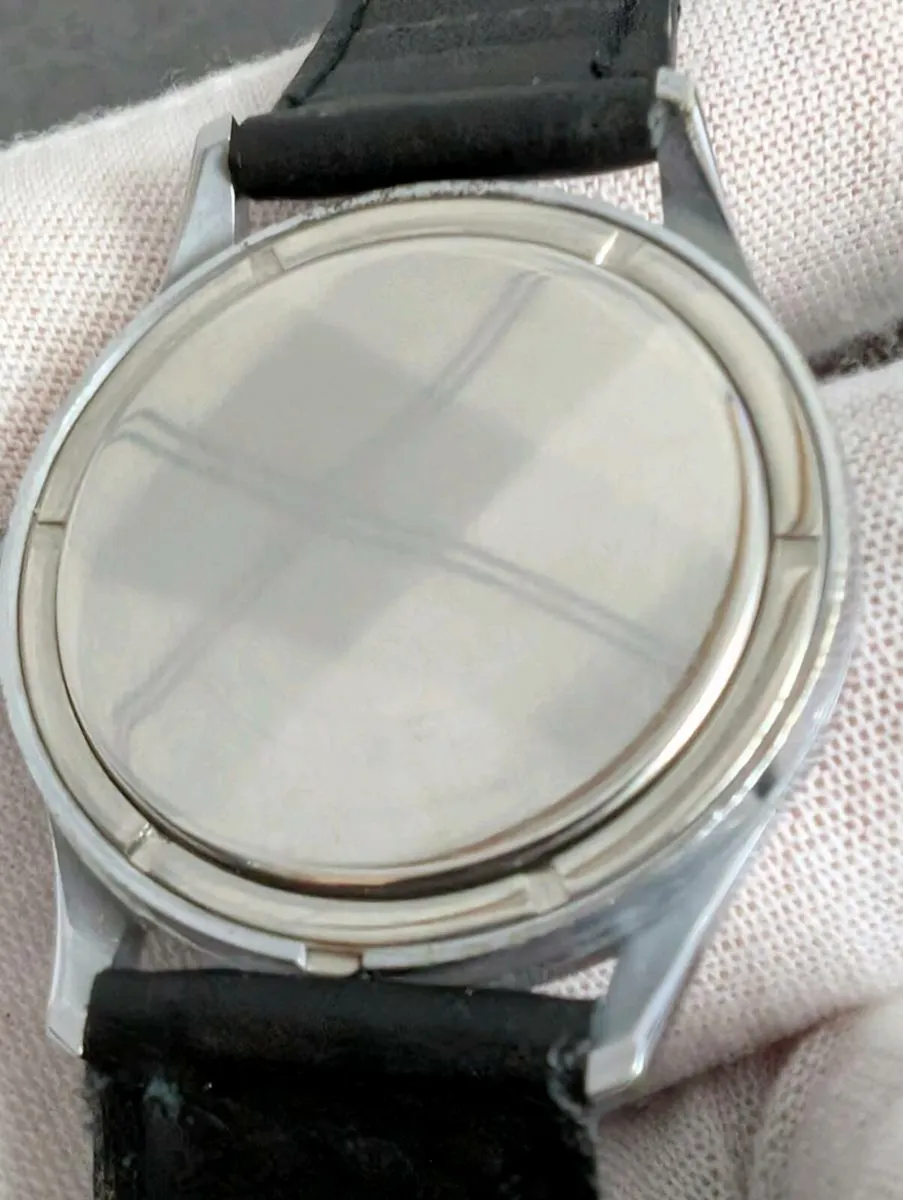 Vostok 18 jewels vintage mens watch - Image 2