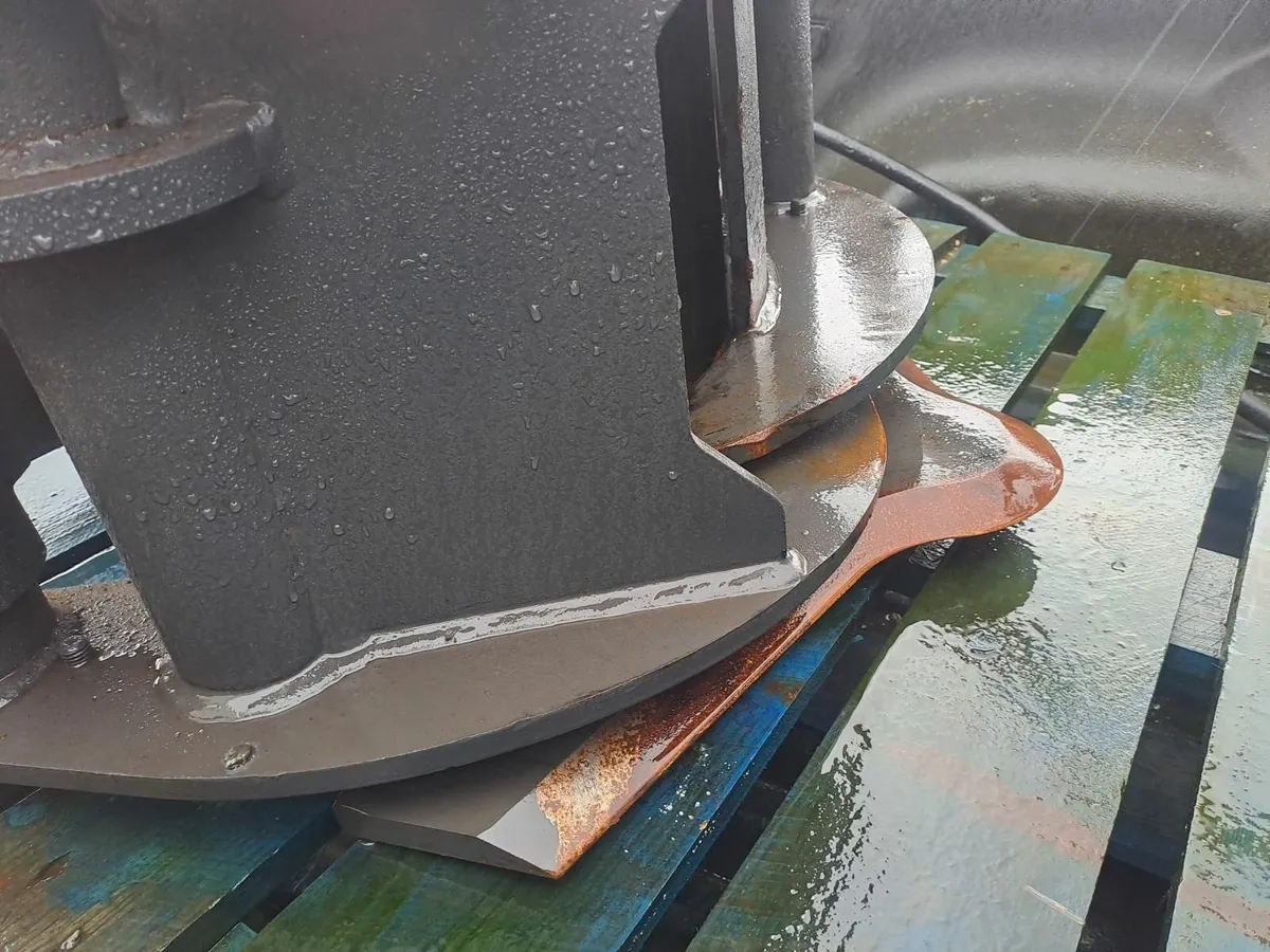 Tree shear - Image 4