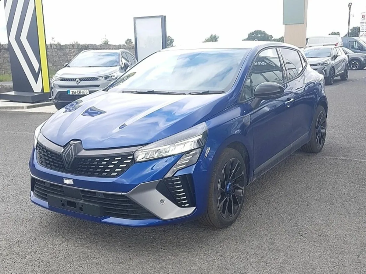 Renault Clio  Esprit Alpine E-TECH Hybrid 140 Auto - Image 3