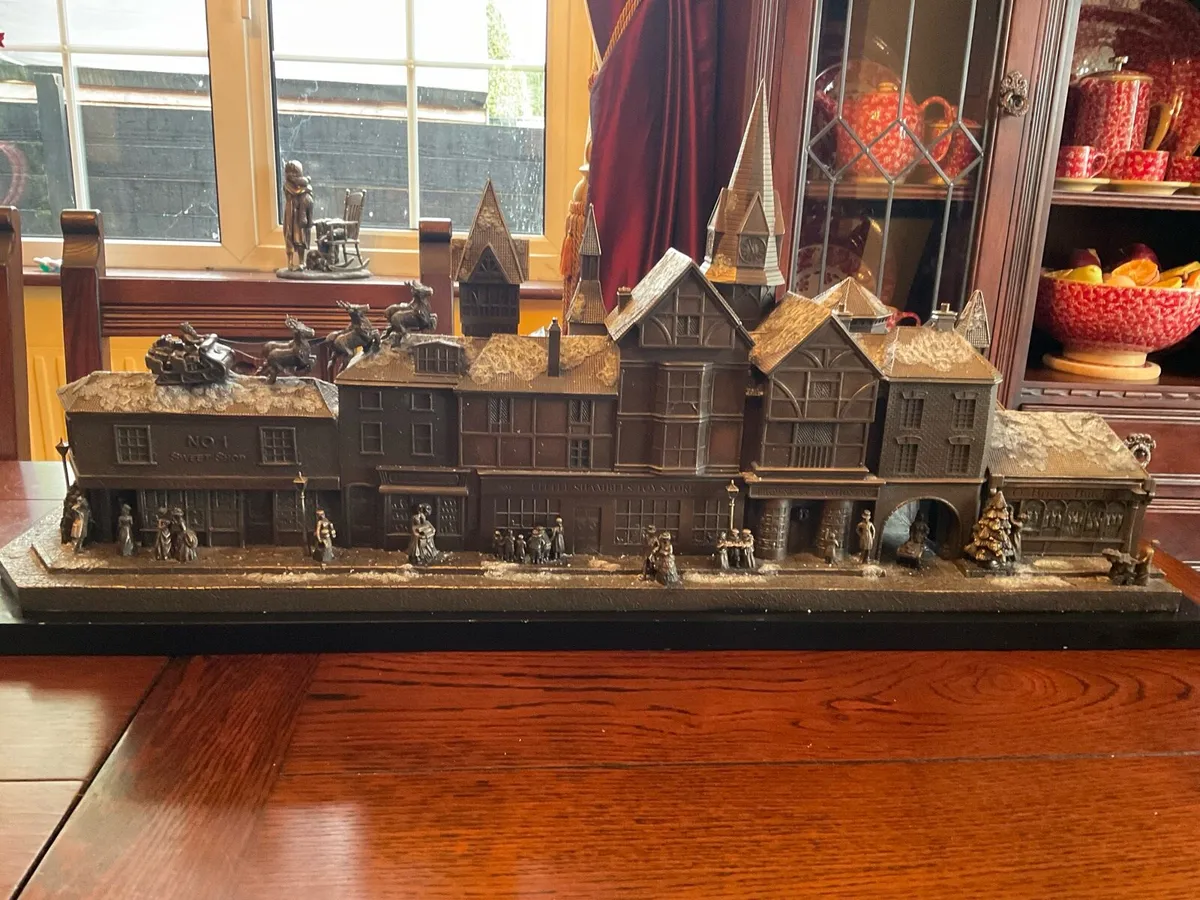 Genesis Victorian Christmas bronze  village scene - Image 2