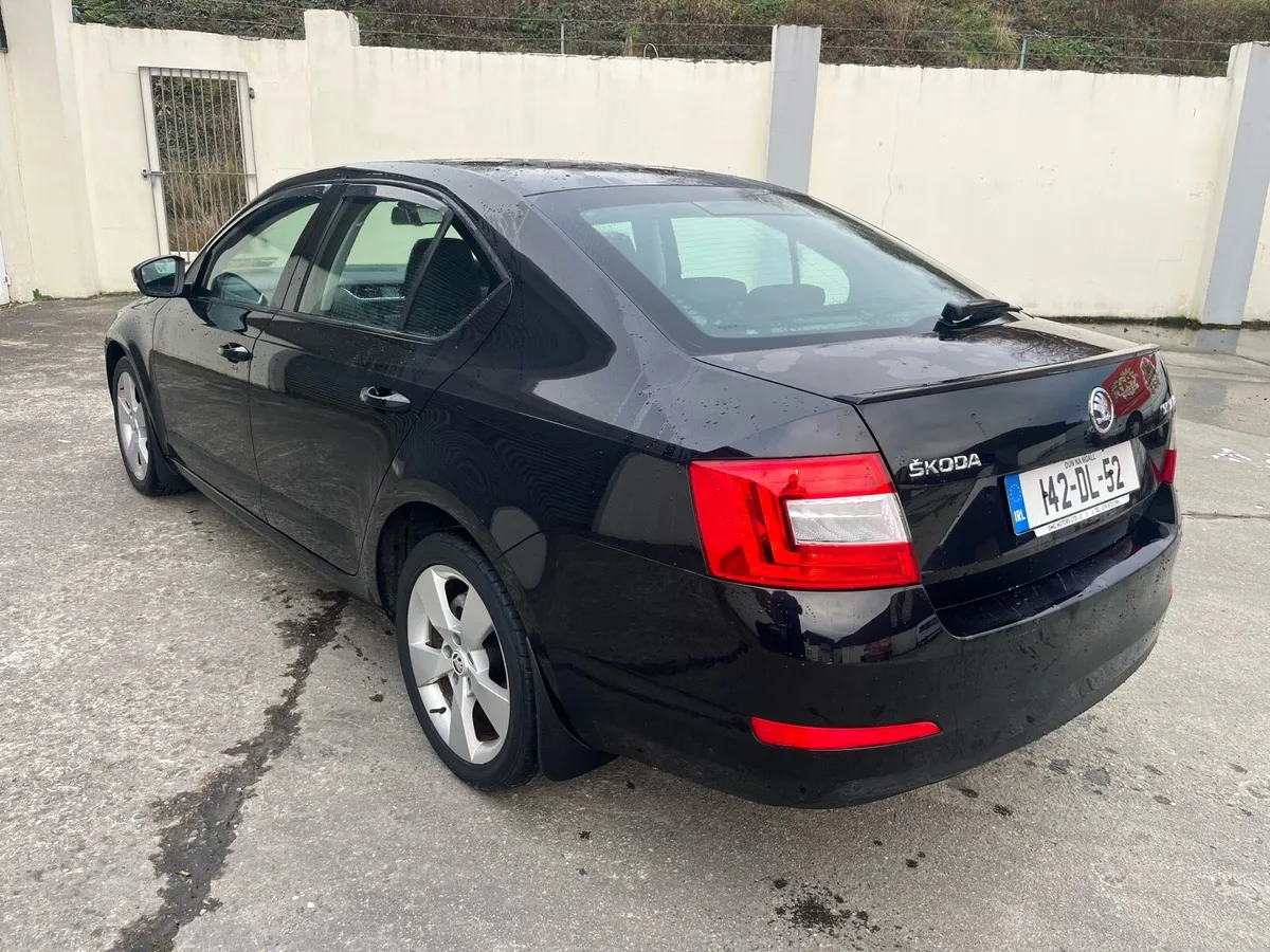 2014 Skoda Octavia ELEGANCE - Image 3