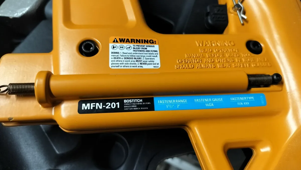 Bostitch flooring nailer - Image 2