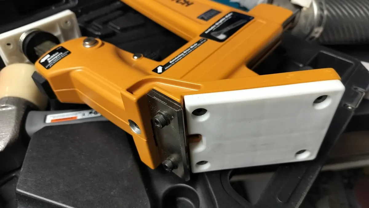 Bostitch flooring nailer - Image 3