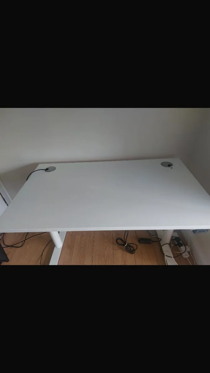 Electric Adjustable sit stand office desk - Image 1
