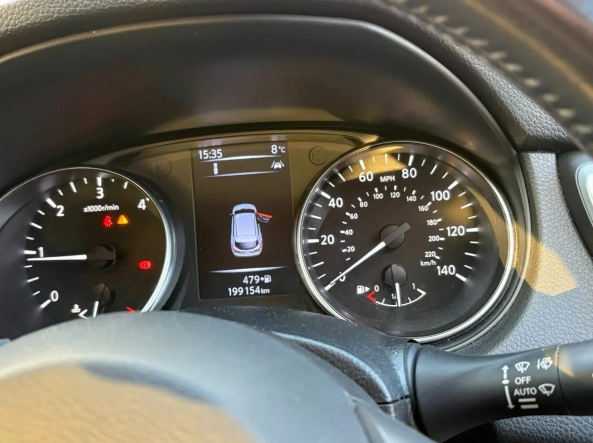 Nissan Qashqai 2018 n-connecta - Image 4