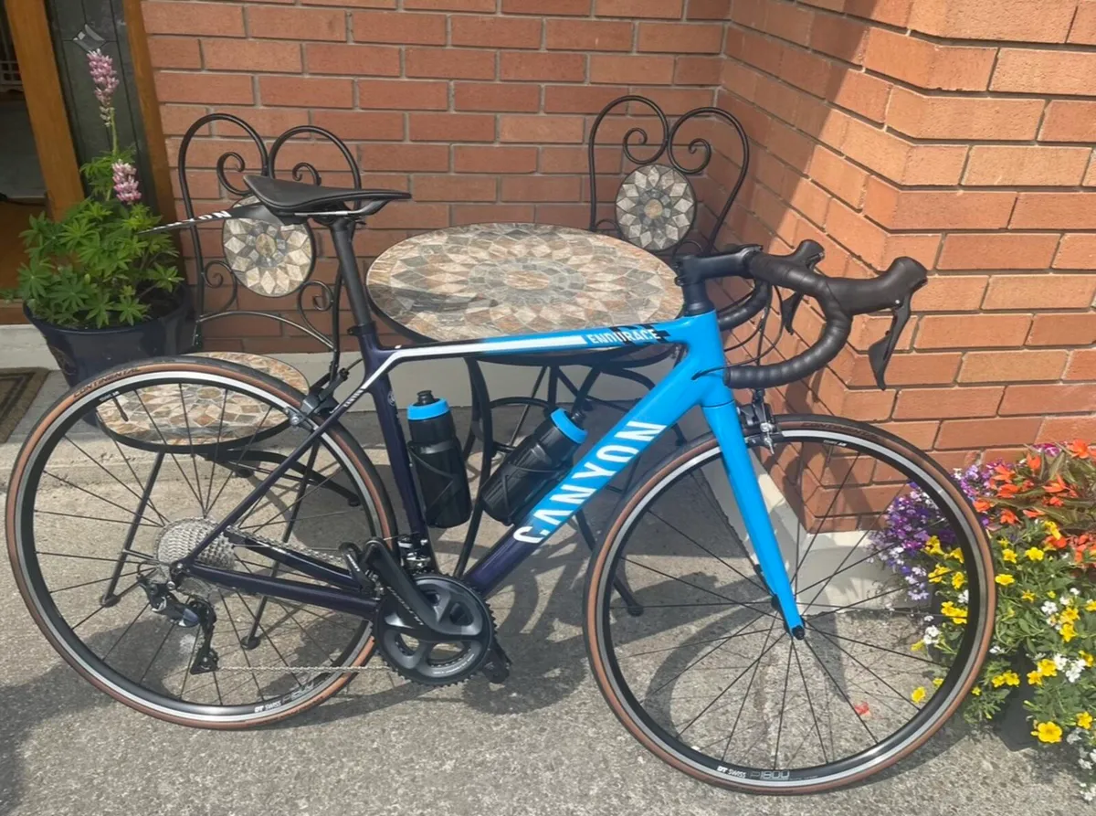 Canyon Endurace CF 8 - Image 1