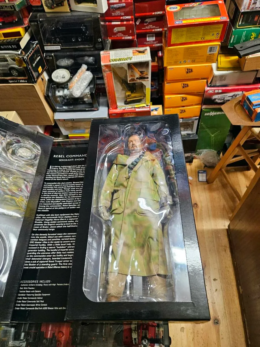 Star Wars Sideshow Rebel Commando 12" - Image 2