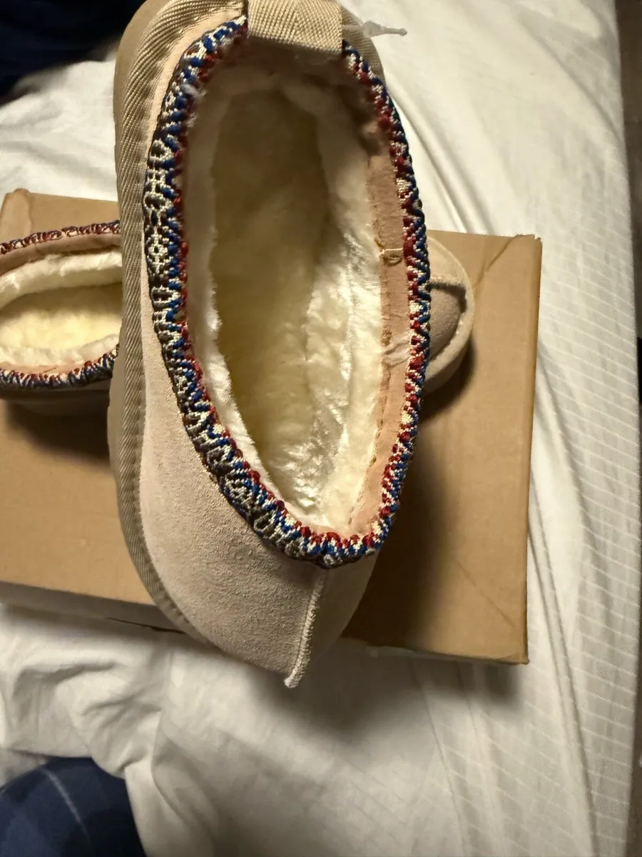 Woman’s fleece lined slip on shoes - Image 2