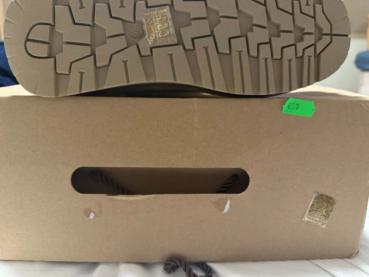 Woman’s fleece lined slip on shoes - Image 4