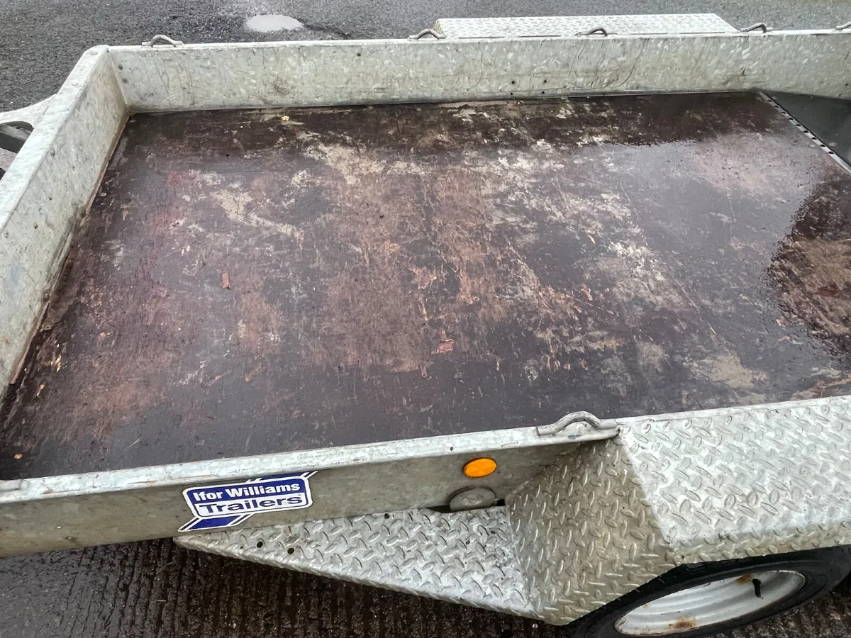 Ifor Williams 10ft x 5ft 4” plant trailer - Image 4