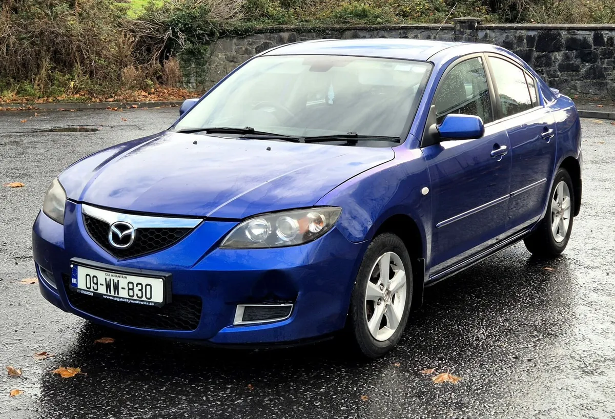 2009 mazda 3 - Image 2