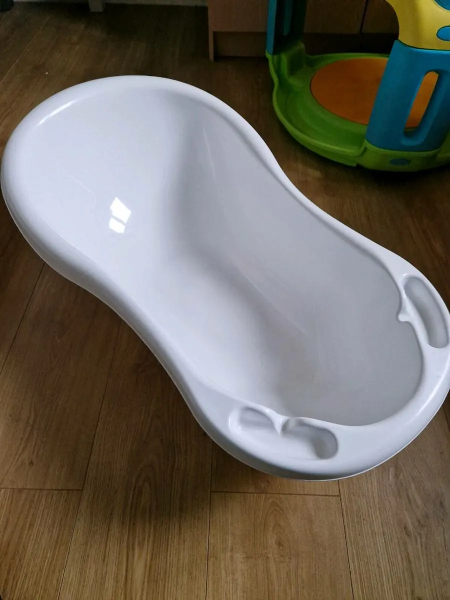 Baby bath - Image 1