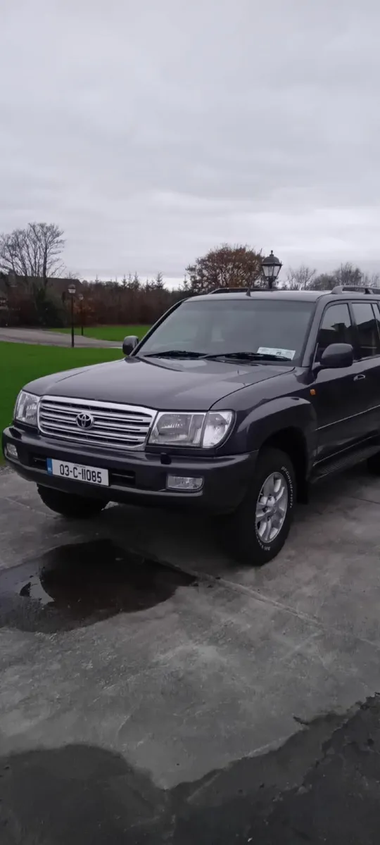 Toyota Land Cruiser 2003 - Image 2