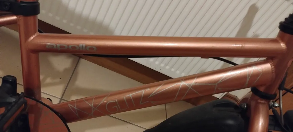 Girls bike - Image 2