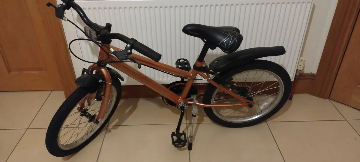 Girls bike - Image 4
