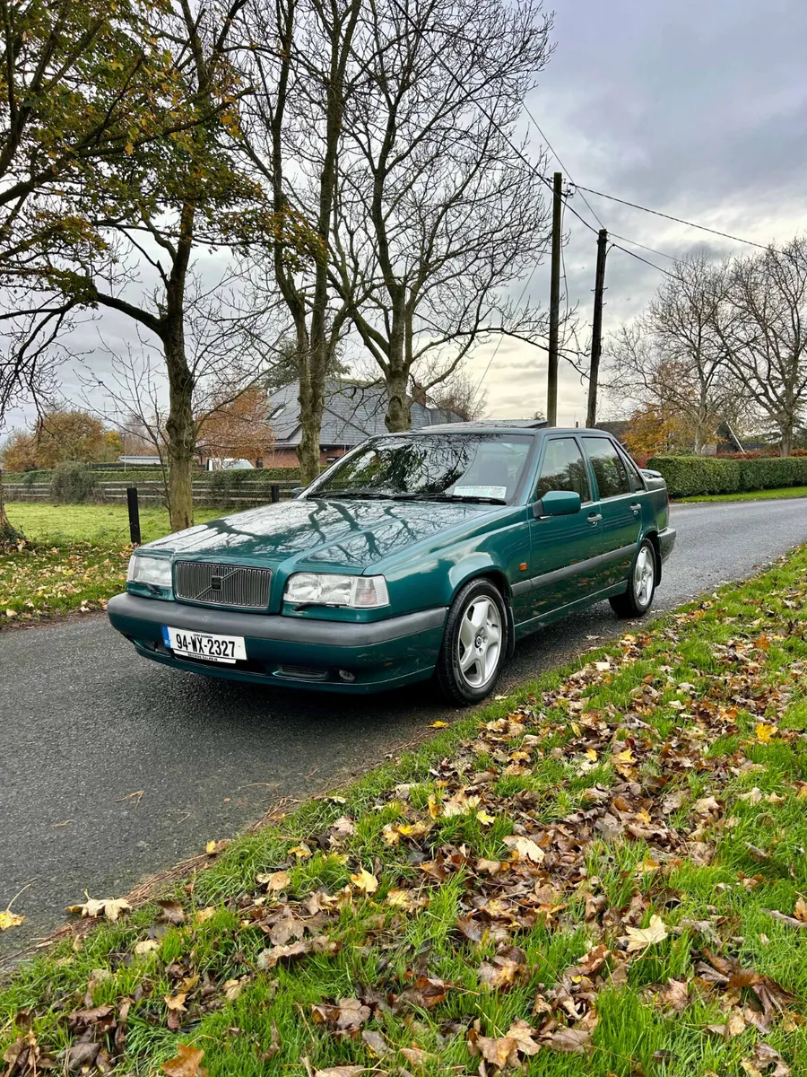 1994 Volvo 850 T-5 - Image 1