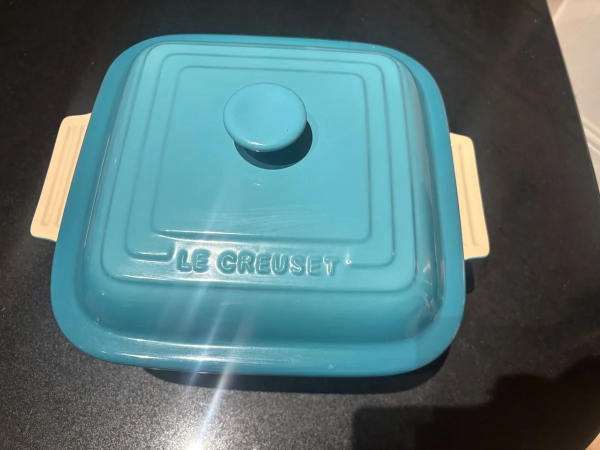 La creuset casserole dish - Image 3