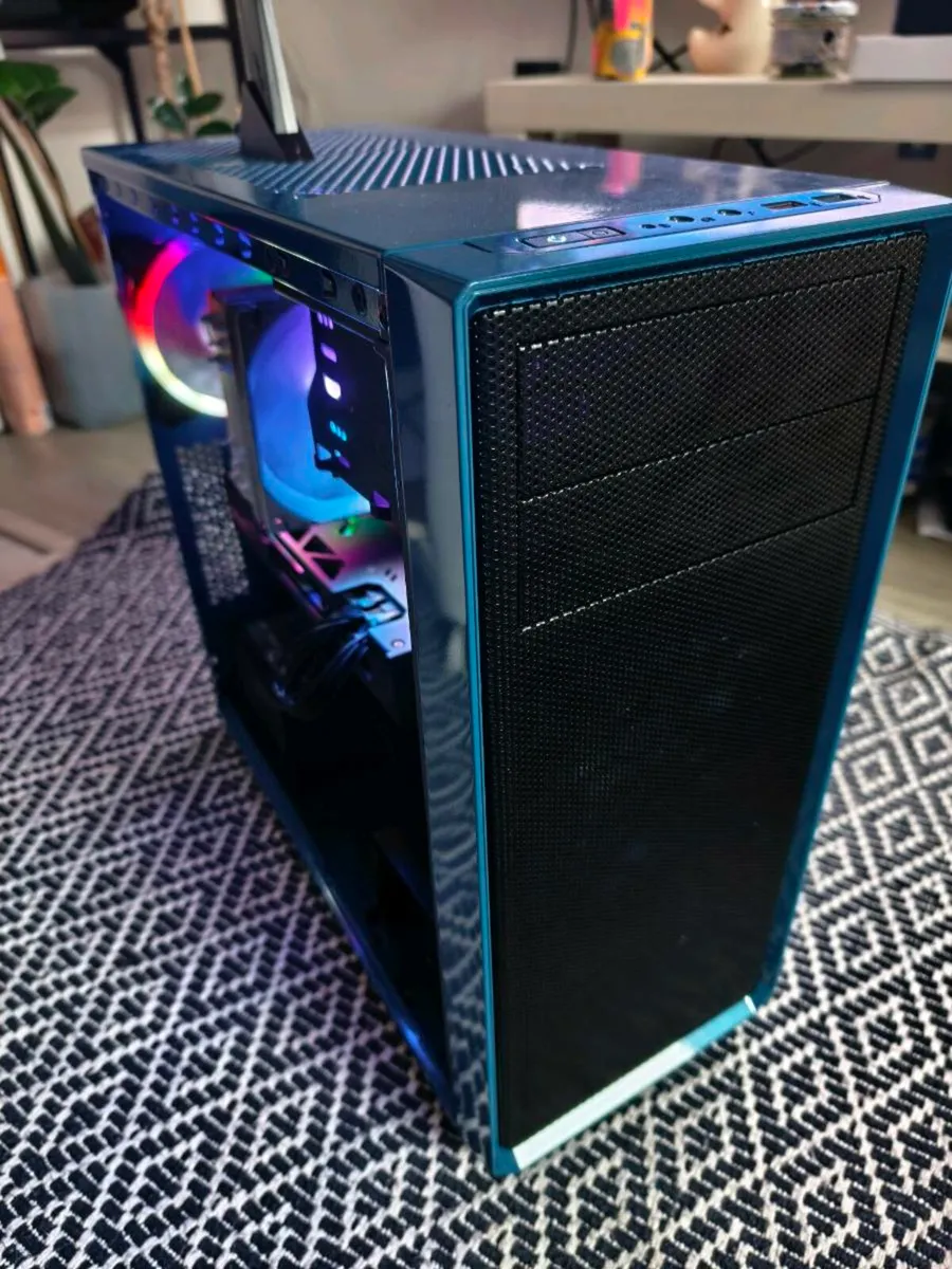 RX7800 XT Gaming PC | Ryzen 5 5600 | 32GB RAM 1TB - Image 2