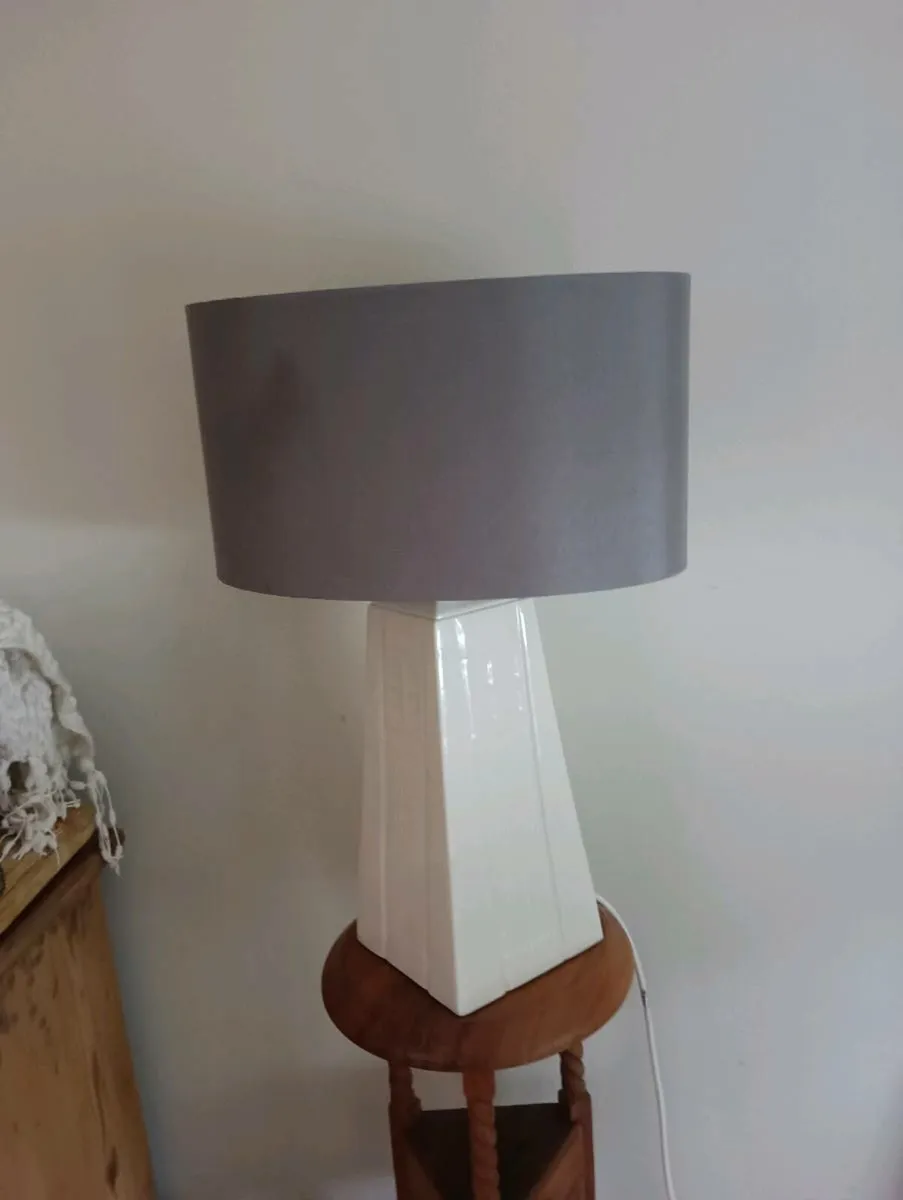 Lovely lamp 20 Euro - Image 2