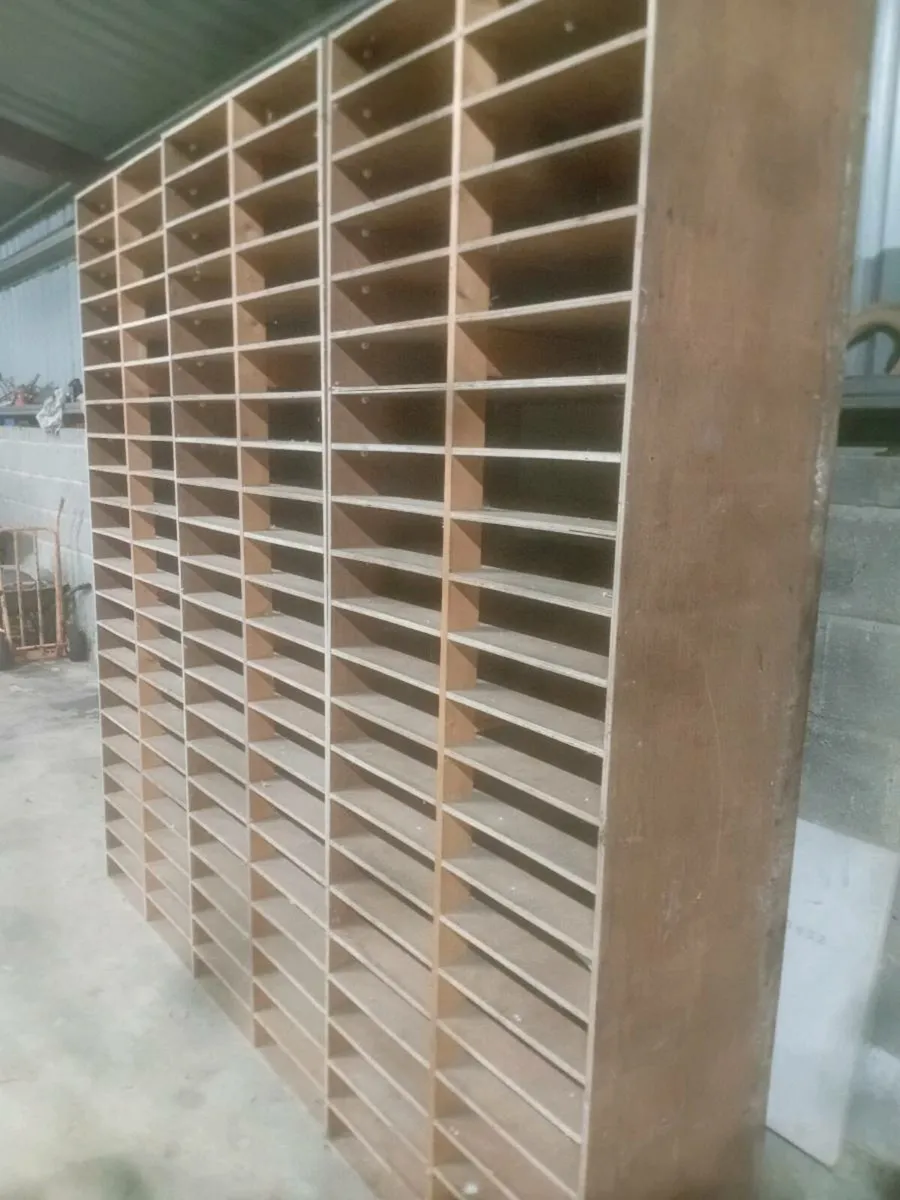 Ply shelving 15mm - Image 3