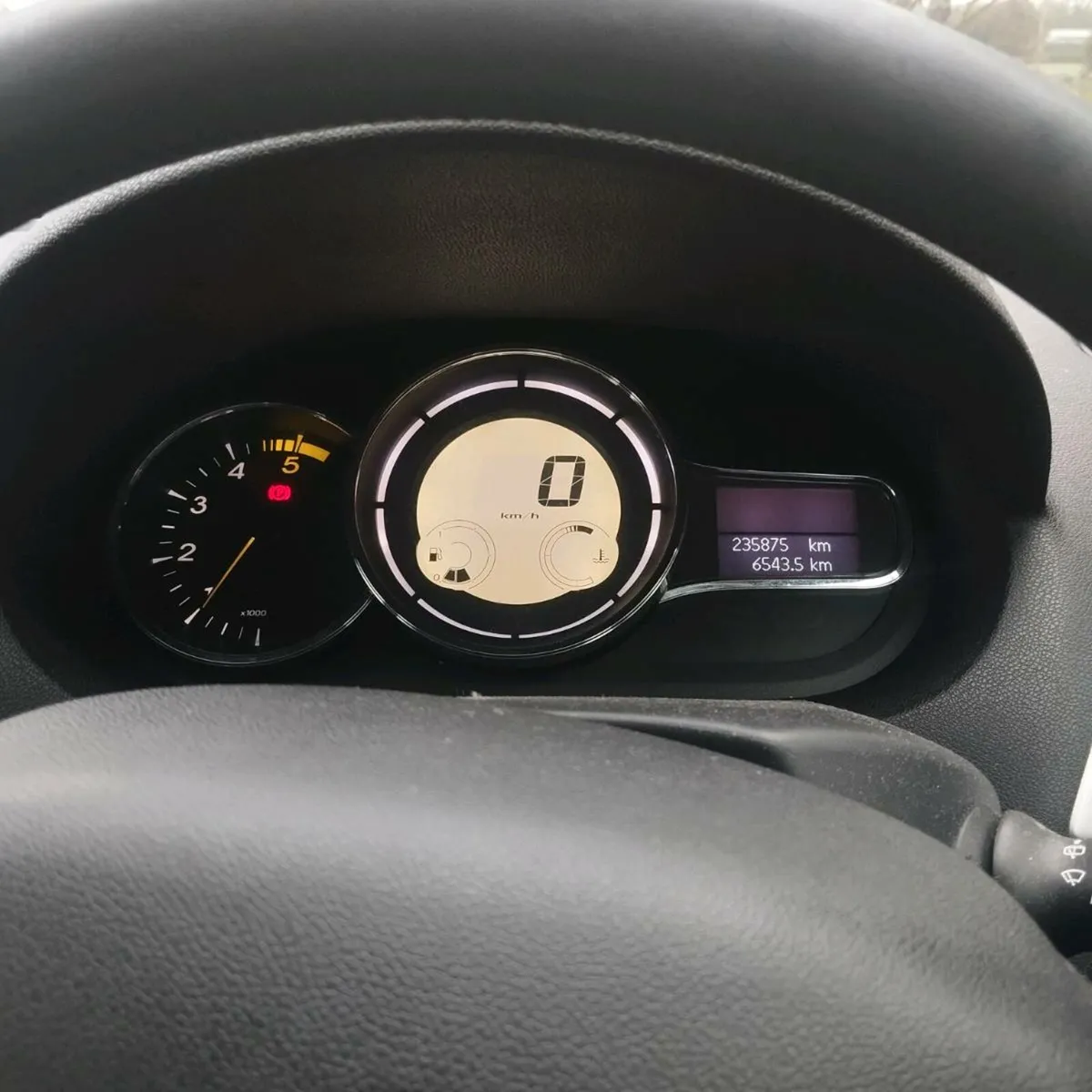 Renault Megane - Image 4