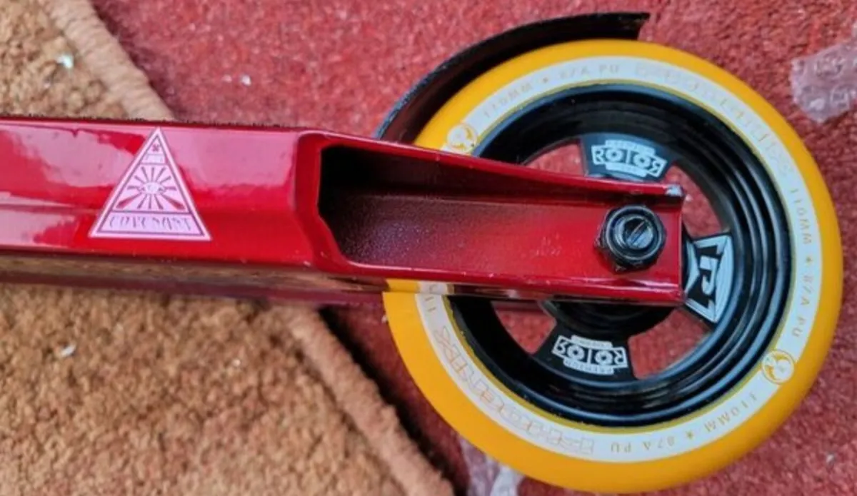 Brand new Lucky, Crisp, Fasen, Ethic Stunt Scooter - Image 3