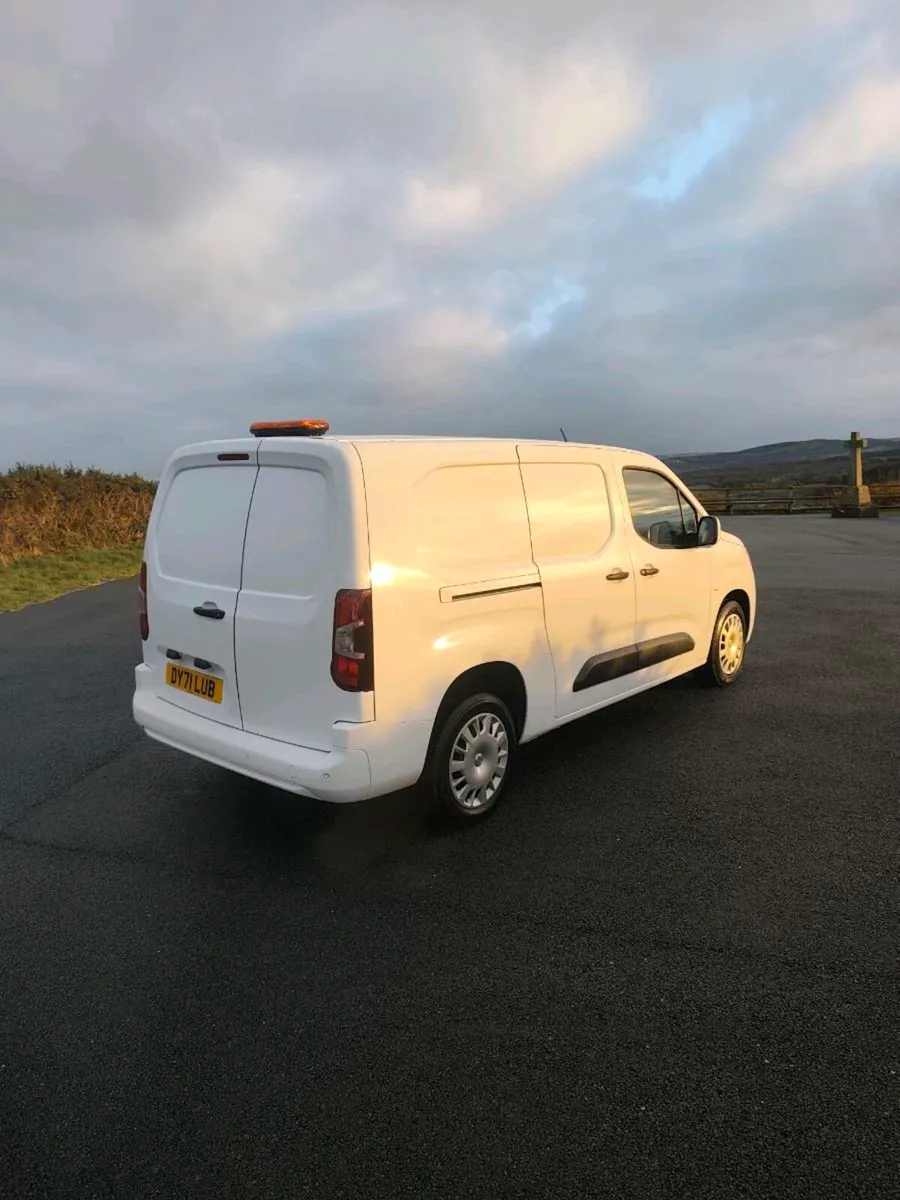 2021 VAUXHALL COMBO 2300 SPORTIVE - Image 3