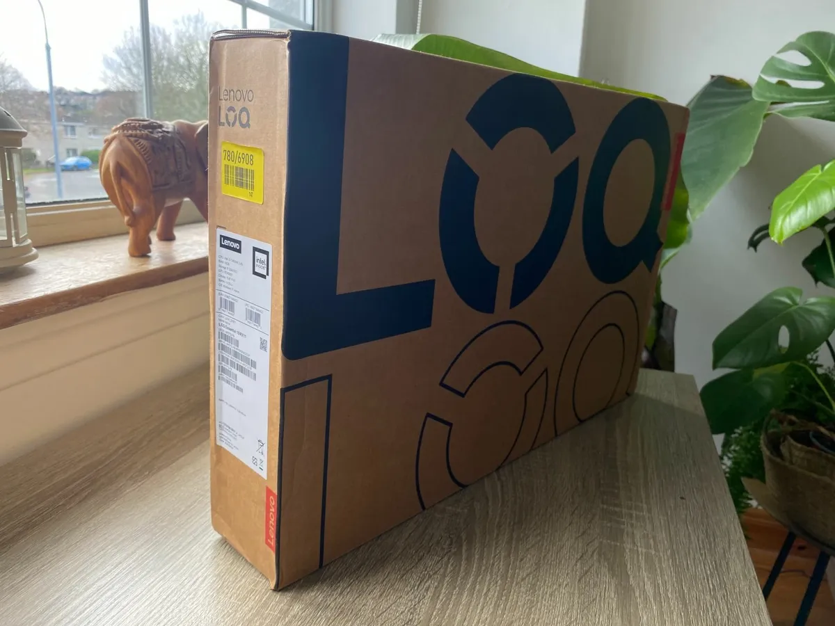 New Lenovo LOQ 15.6" 144Hz Gaming Laptop RTX 5050 - Image 1