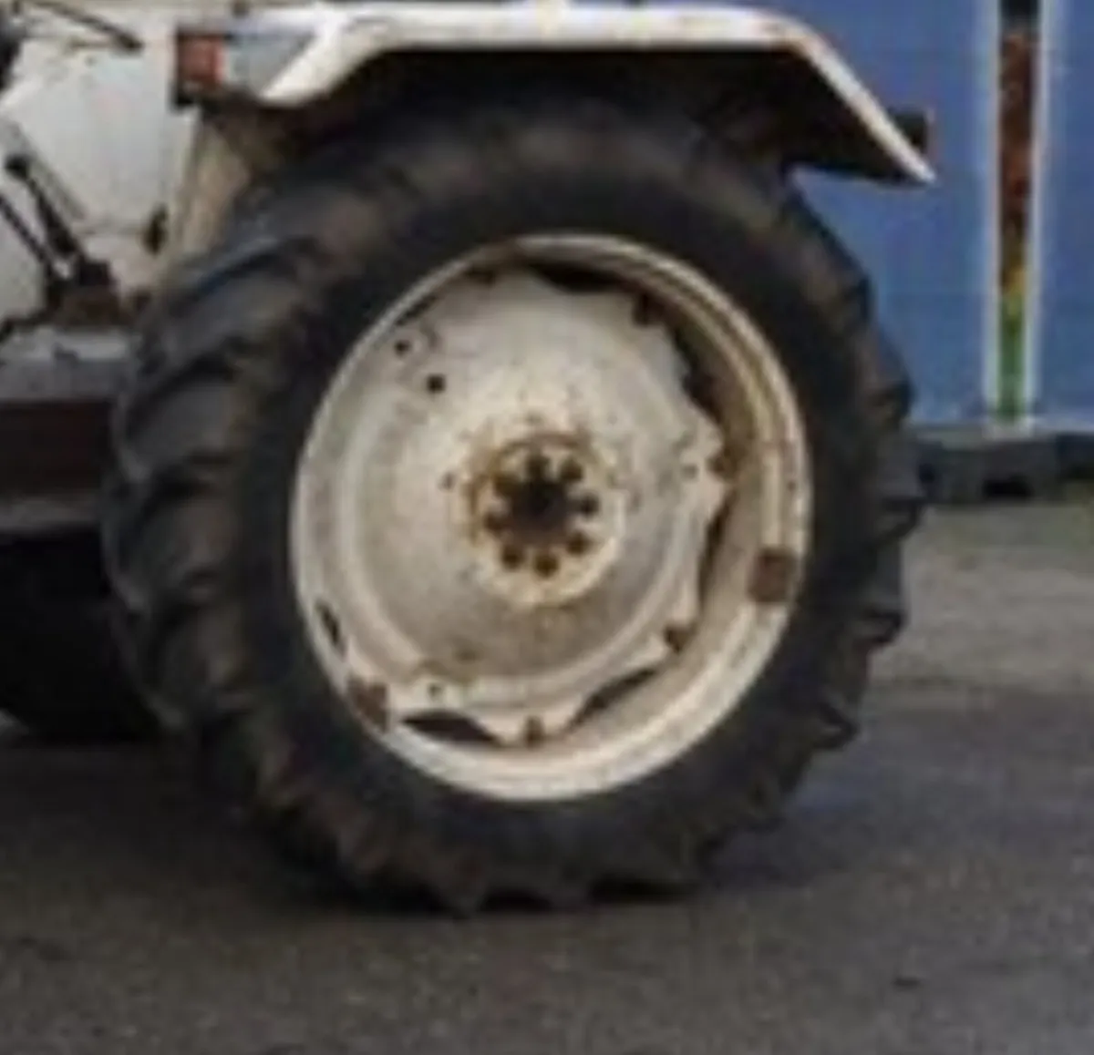 Tractor wheels