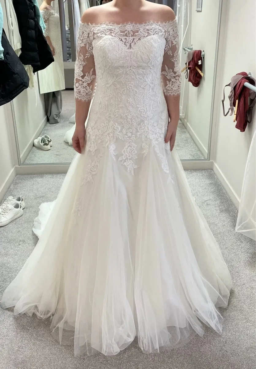 Wed2Be Wedding dress size 12/14 - Image 3