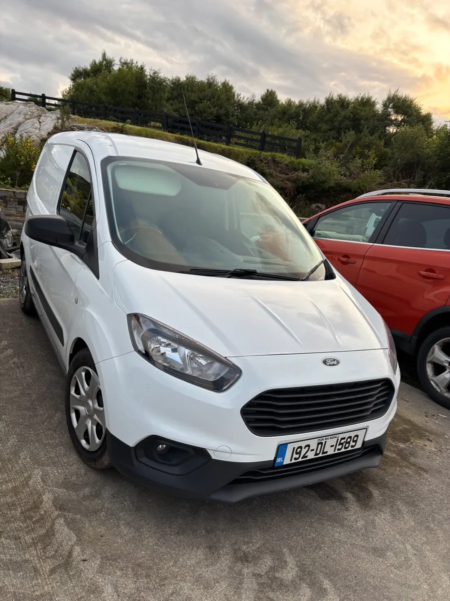 Ford Transit 2019 - Image 1