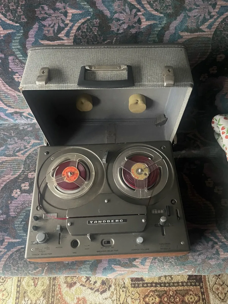 Tandberg reel to reel tape player - Image 4