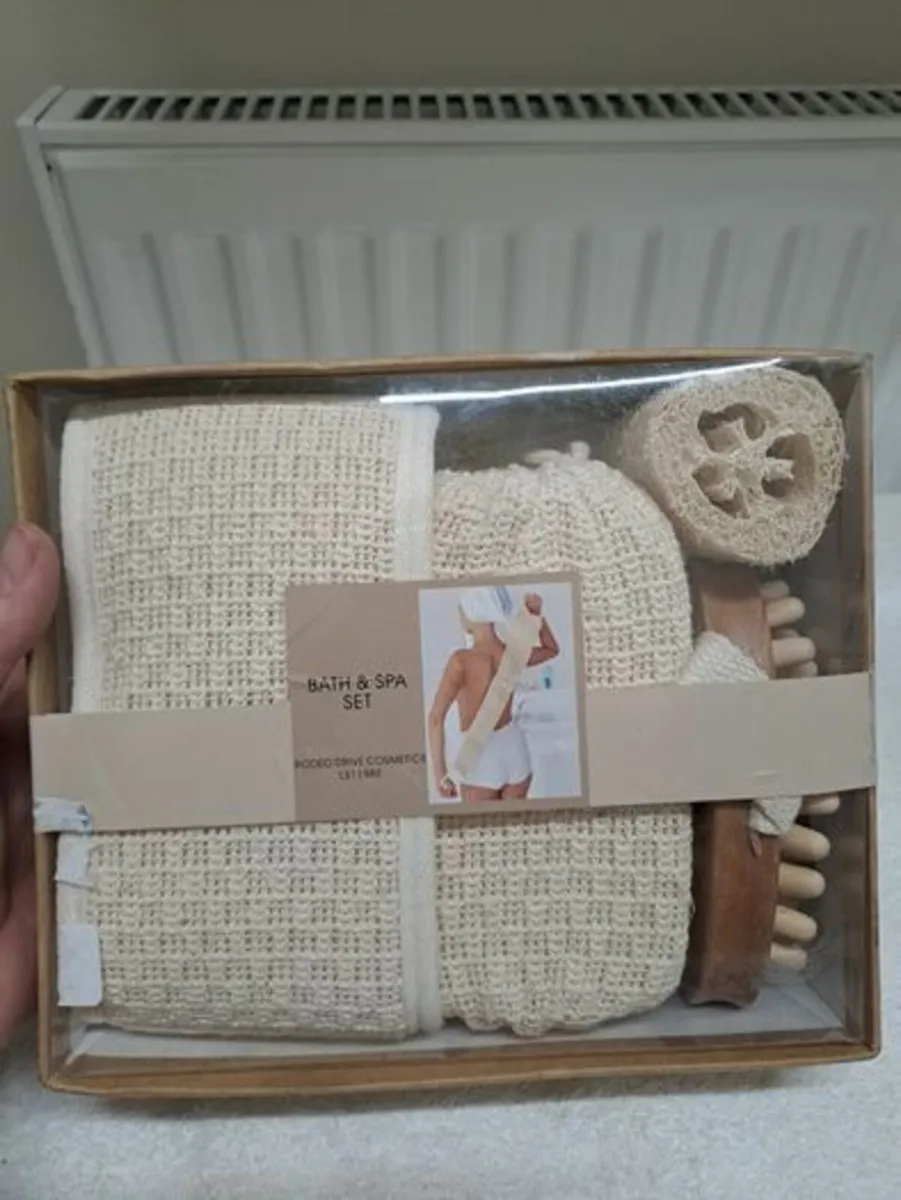 Bath and Spa set - Image 4