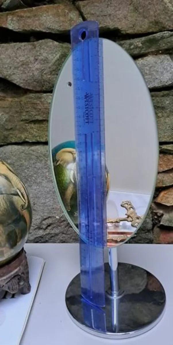 Oval vanity mirror - Image 2