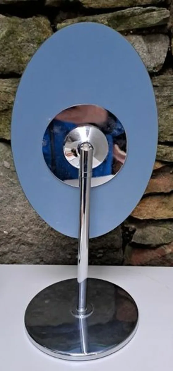 Oval vanity mirror - Image 3