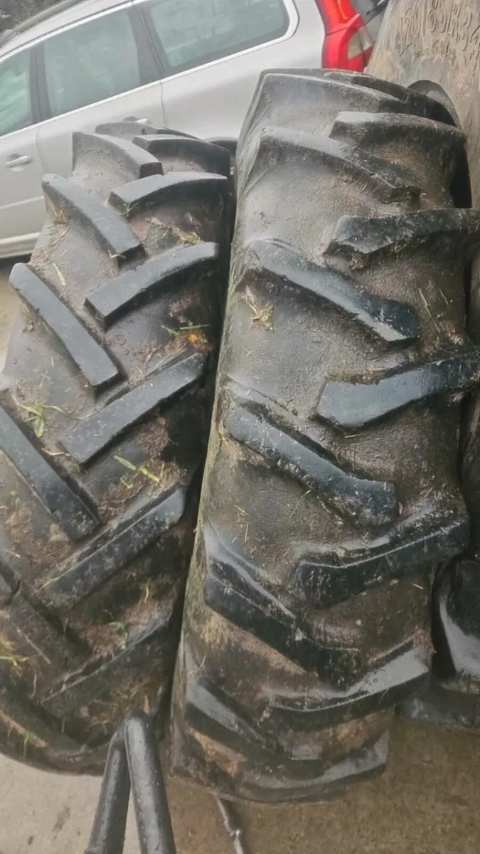 12.4 36 and 16.9 34 tyres - Image 1