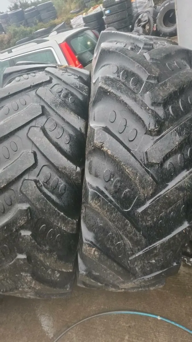 12.4 36 and 16.9 34 tyres - Image 4