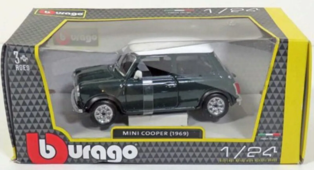 1:24, Scale Mini Cooper Green, Free Post - Image 4
