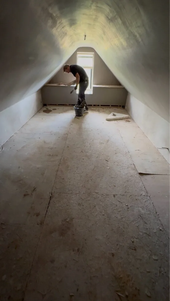 Plasterer available - Image 3