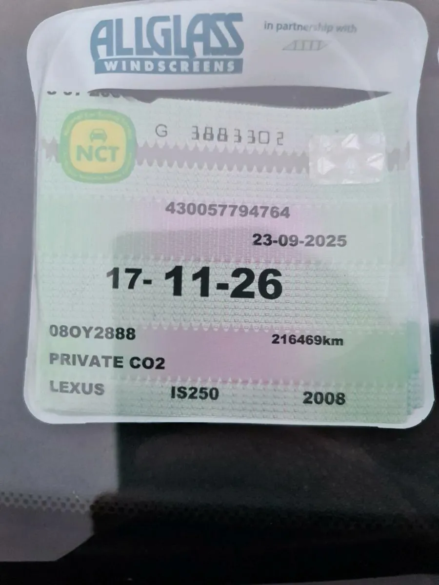 Lexus IS250 - Image 2