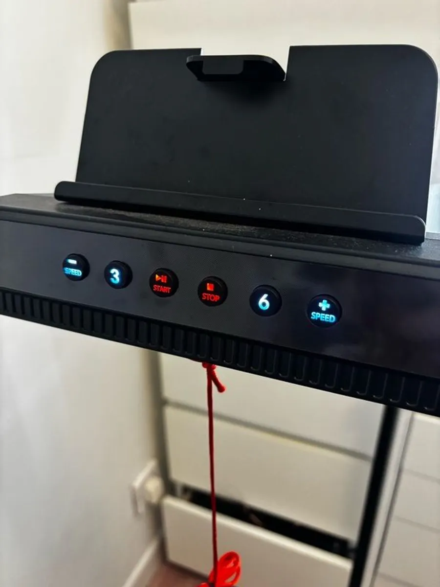 Foldable treadmill - Image 3