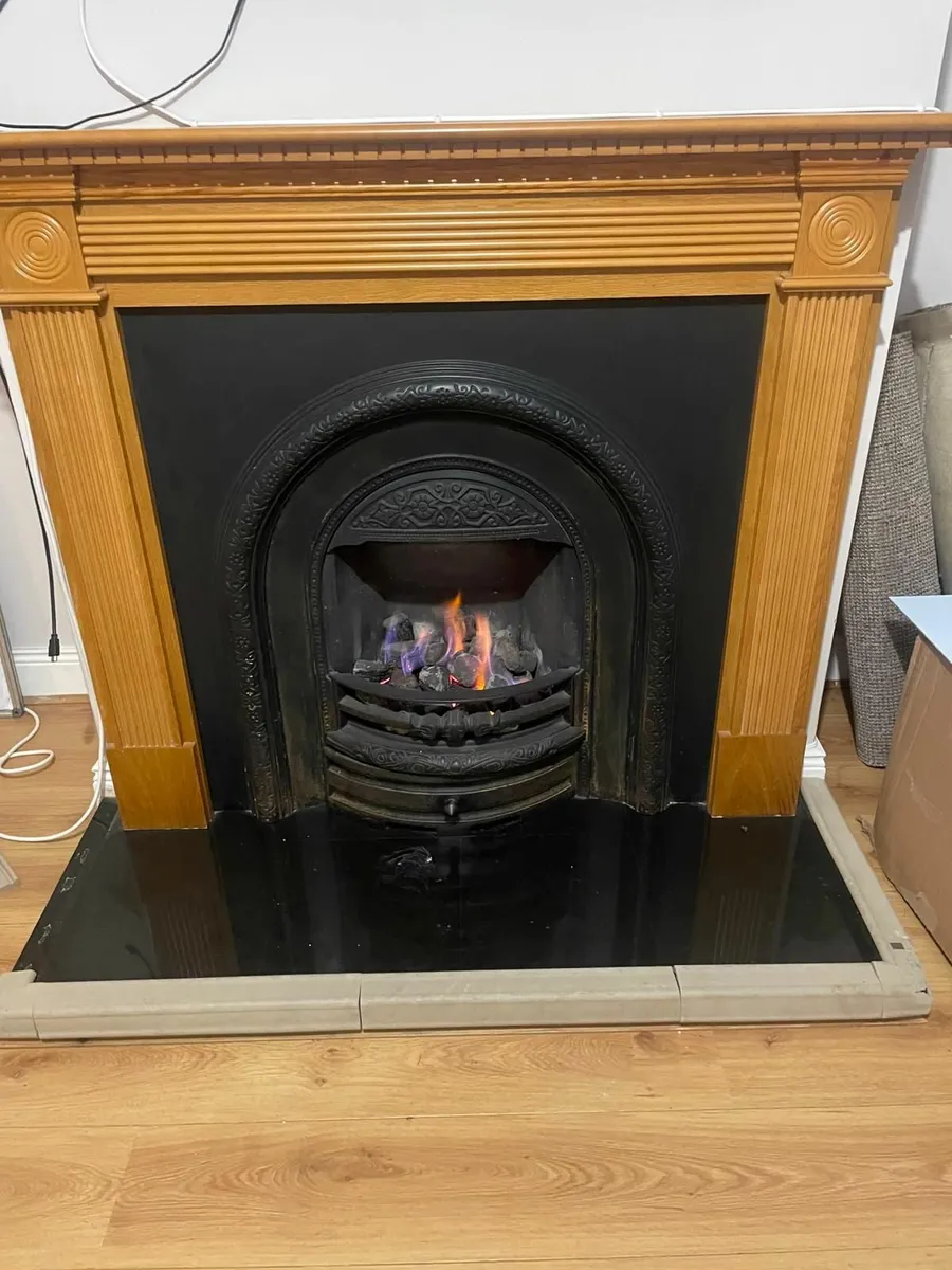 Fireplace with Gas Fire, Magiglo Brand - Image 4