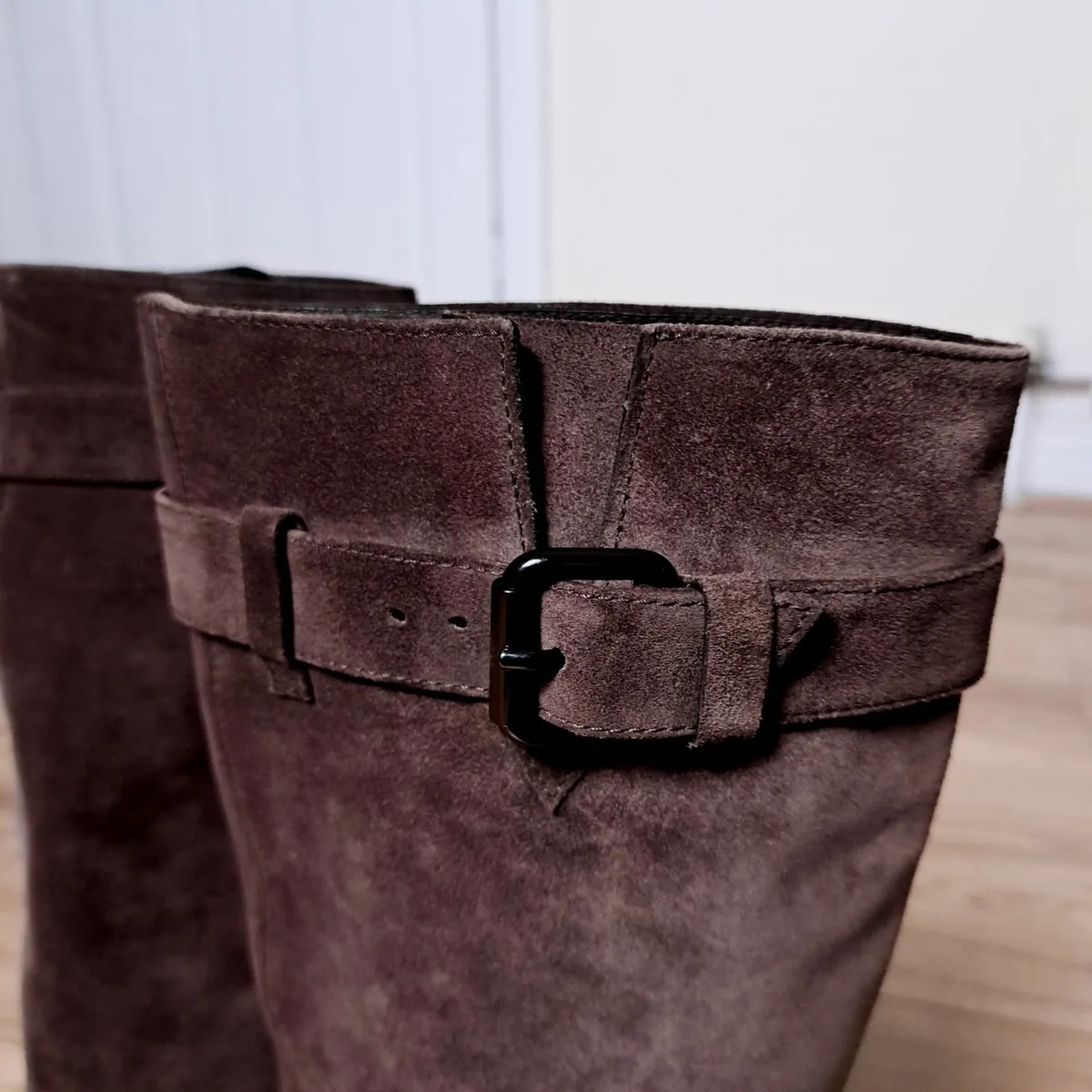 Tods Brown Knee High Suede Buckle Boots 36.5 EU - Image 3