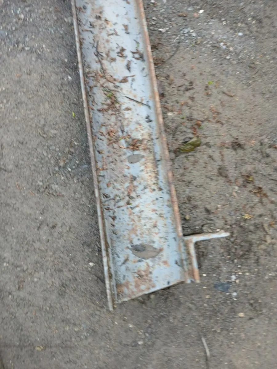 60x40 roof trusses - Image 3