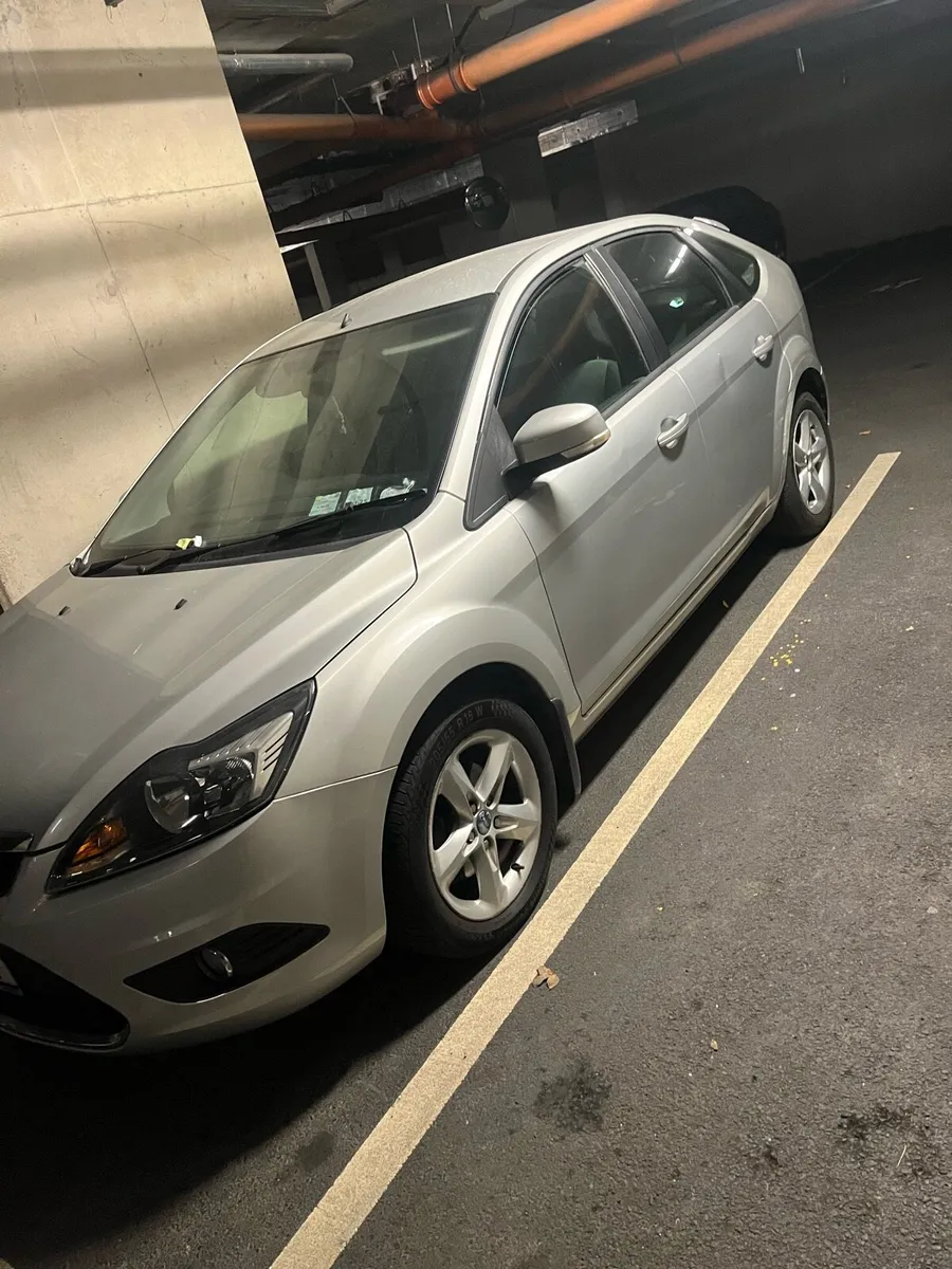 Ford focus 1.4 very low miles - Image 1