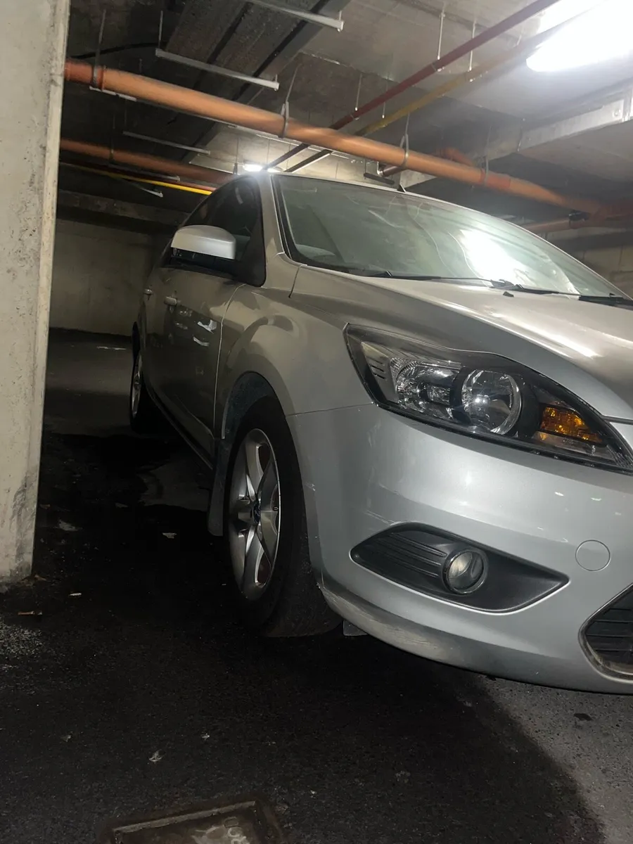 Ford focus 1.4 very low miles - Image 3