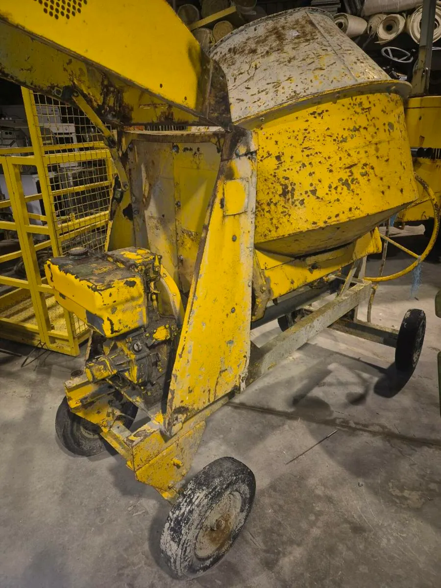 2 benford cement mixers - Image 1