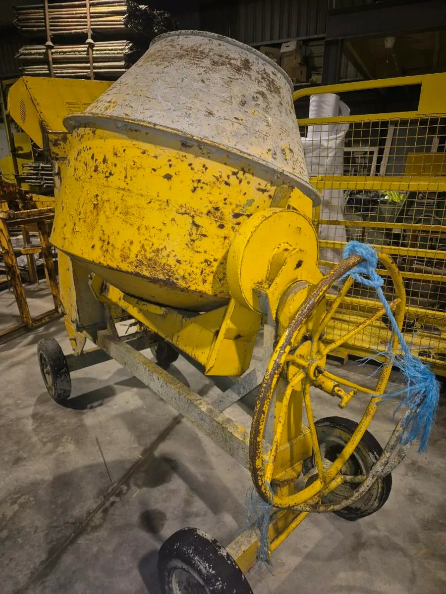 2 benford cement mixers - Image 2