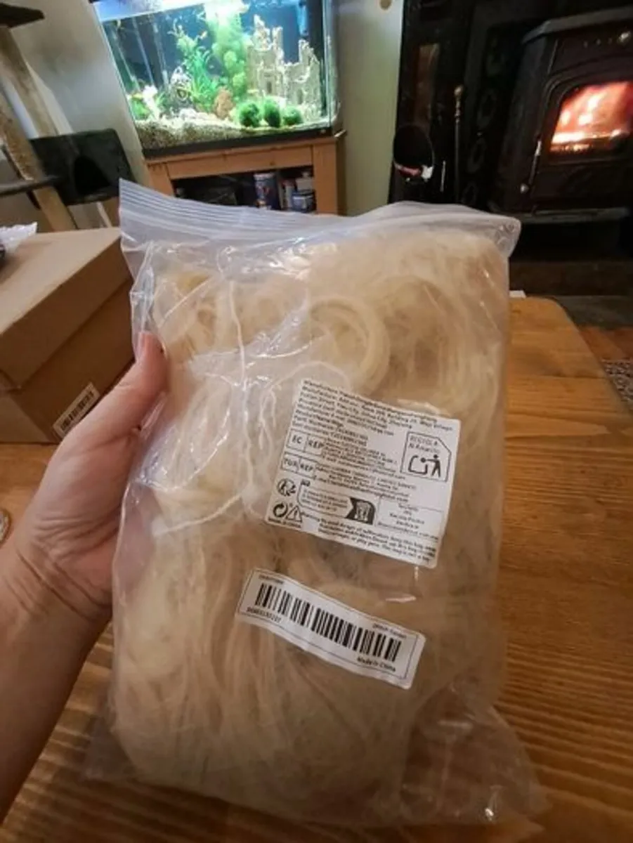 Long blond curly hair Wig - Image 3